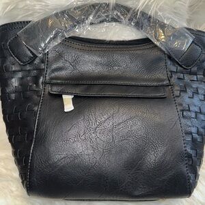 Black Women's Handbag NWT BOUTIQUE